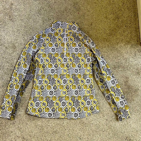 IBKUL Tops - IBKUL print long sleeve golf top